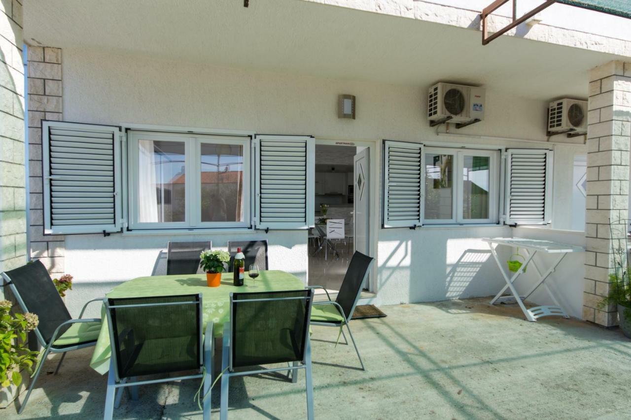 Apartmani Zana Okrug Gornji Luaran gambar