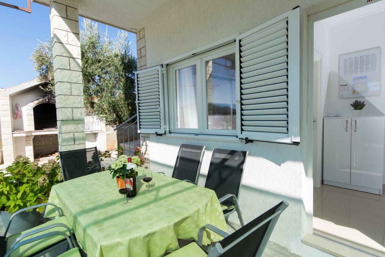 Apartmani Zana Okrug Gornji Luaran gambar